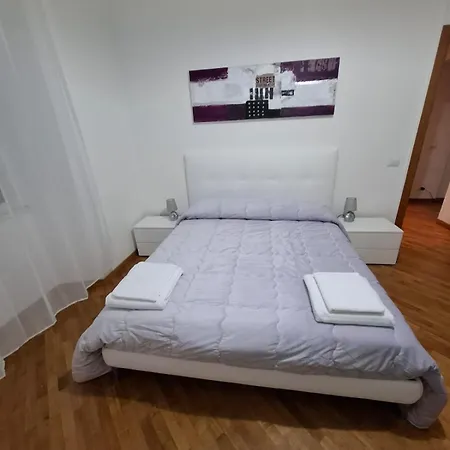Casa Mare Roma Apartment *